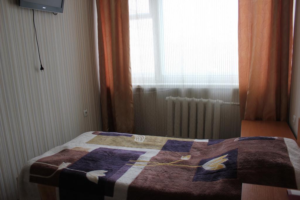 Ust-Kamenogorsk Hotel Ngoại thất bức ảnh