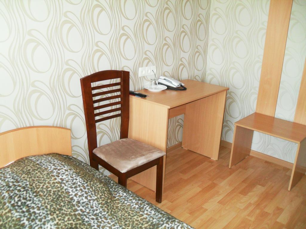 Ust-Kamenogorsk Hotel Phòng bức ảnh
